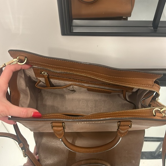 Michael Kors Tote - Medium - Brown - Picture 2 of 3